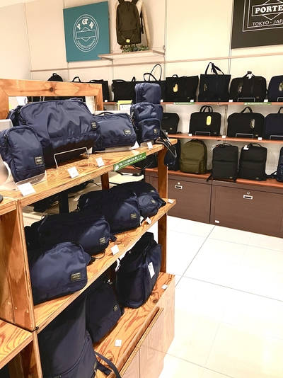 フラッシュ 売り場.jpeg