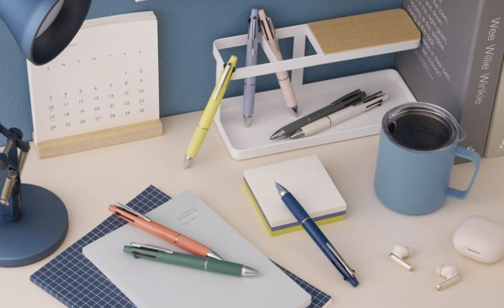 博多店】新色登場！ ジェットストリーム4＆1 - 店舗のイチオシ