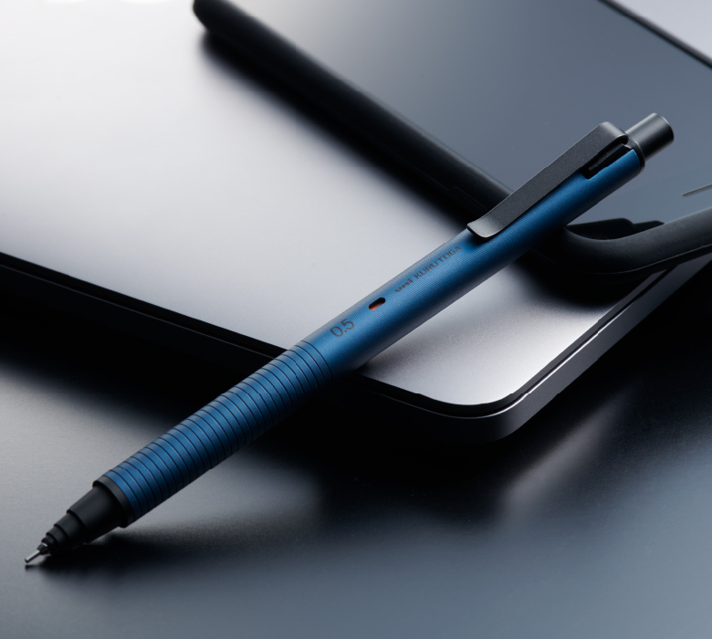 【博多店】安定した筆記感を生み出す「KURU TOGA Metal」