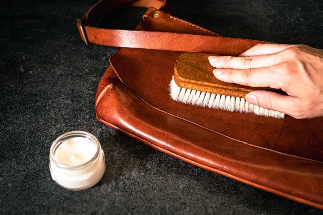 【博多店】革の輝きを保つ！未来を見据えたレザーケアアイテム