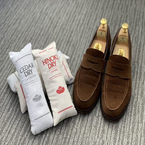 【博多店】この時期にオススメ！靴の消臭アイテム