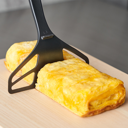 【ららぽーと横浜店】溶く、巻く、切る、をこれ1つで！