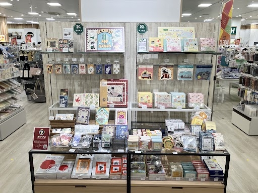 https://store.hands.net/naha/item/252eece7ec414b969113579f6d83fa3354a60bb3.jpg