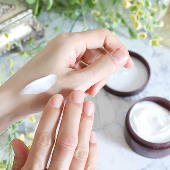 【札幌店】冬のお肌の乾燥に！潤いボディケアアイテム