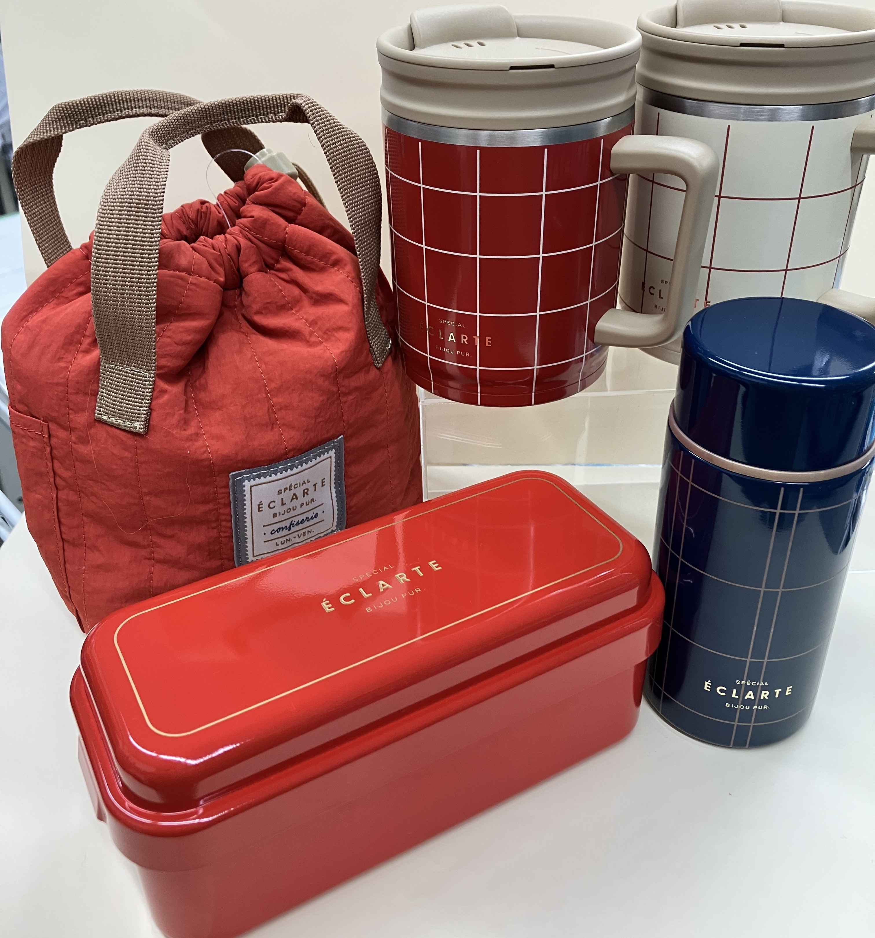 https://store.hands.net/shinjuku/item/IMG_3423.jpeg