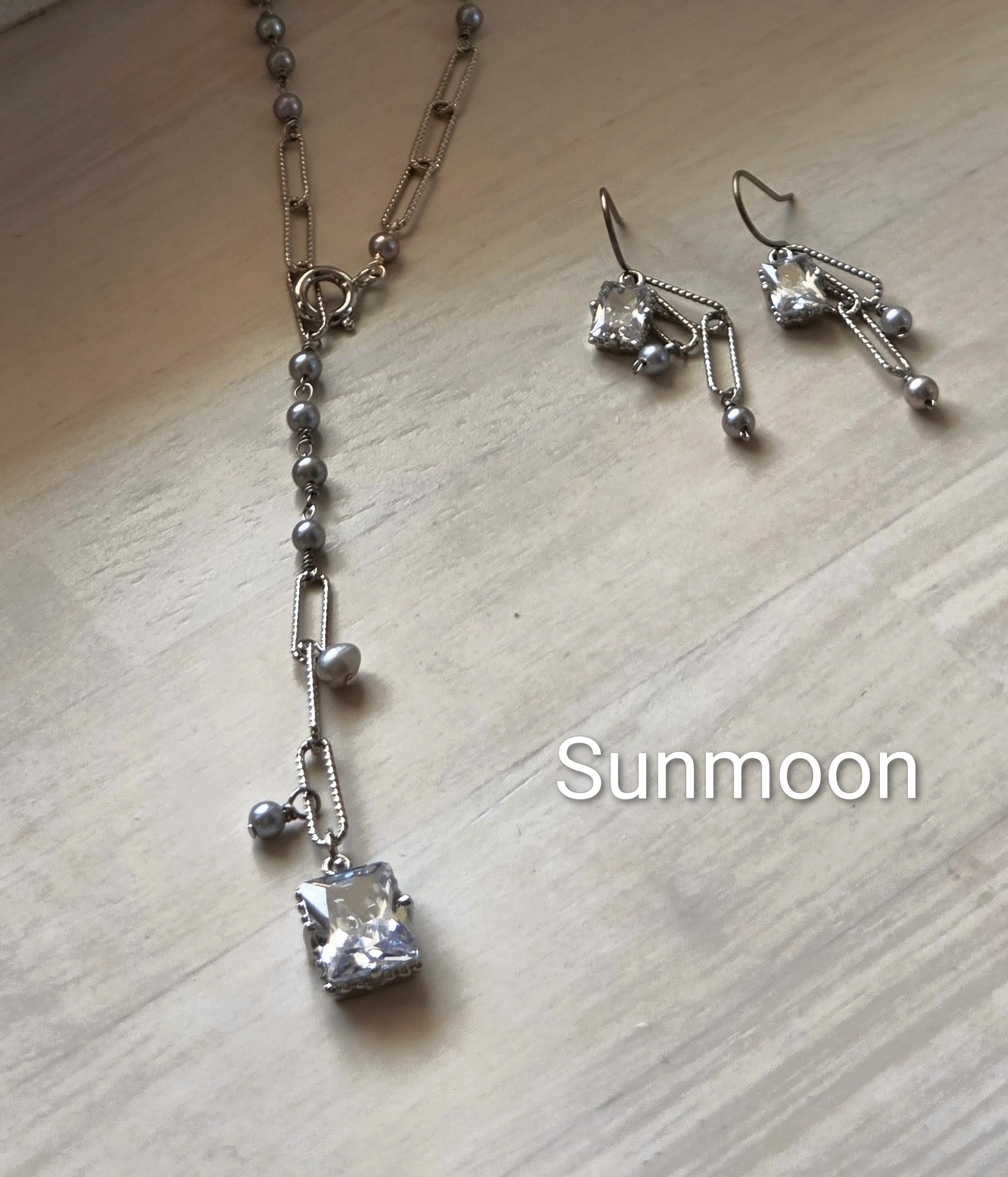 https://store.hands.net/shinjuku/item/ab667a81db2c4f3067201f2974aadd868434e721.jpg