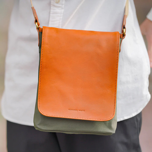  【新宿店/2F】帆布と革のコラボレーション