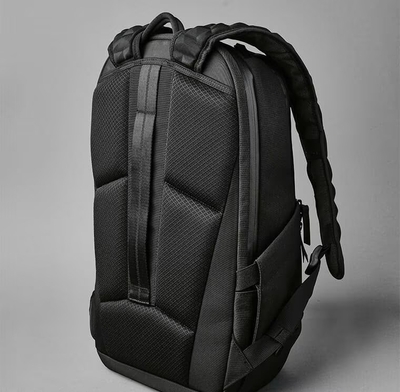 ELEMENTS BACKPACK PRO AXOFLUX②.jpg