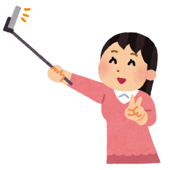 【新宿店/5F】三脚にもなる自撮り棒！伸ばして撮って盛りまくれ！