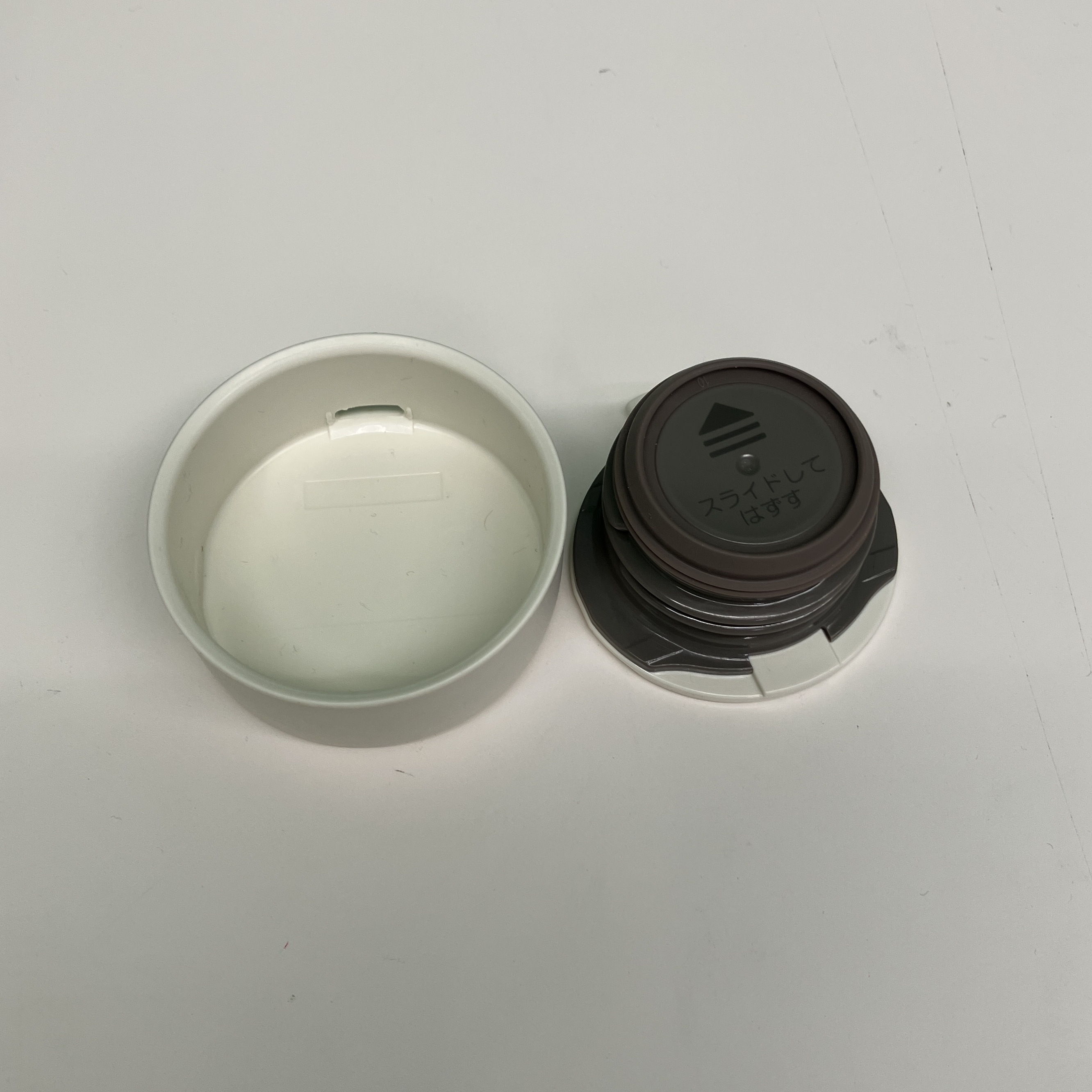 https://store.hands.net/shinjuku/item/cf324c812157c8150ee0e0e45563c272af9b4f12.jpeg